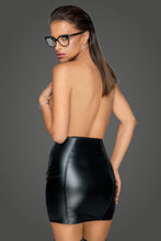 Laden Sie das Bild in den Galerie-Viewer, Powerwetlook Rock mit Knopfleiste F226 von Noir Handmade MissBehaved Collection
